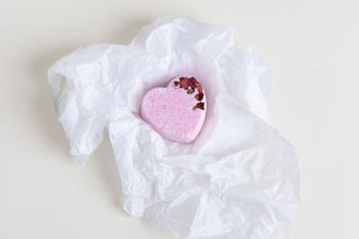 Aptisus Heart-Shaped Shower Steamers – Set of 4 Gift Box