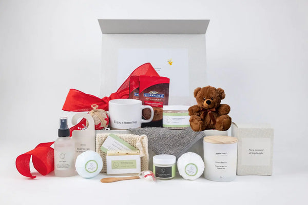 Aptisus Valentine's day Gift, Luxury Spa Gift Set