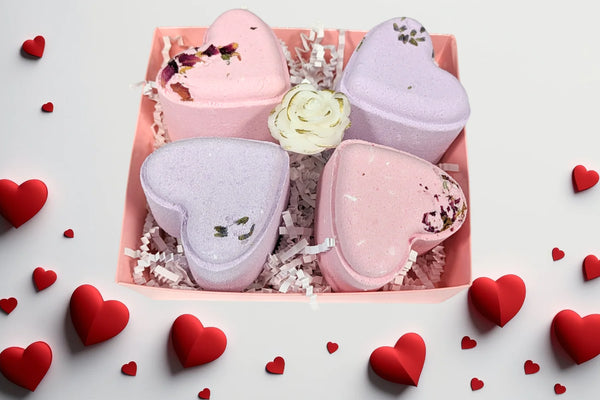 Aptisus Heart-Shaped Shower Steamers – Set of 4 Gift Box